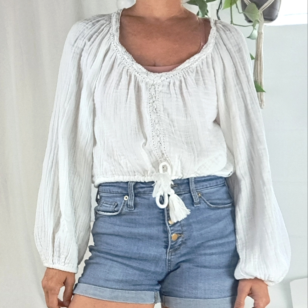 Roxy cotton crop peasant blouse deep v neck lace trim lantern sleeve szM
